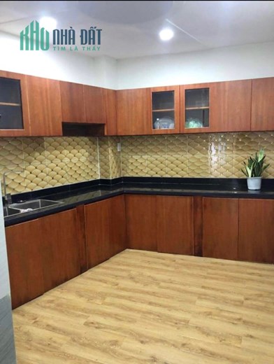 Nhà hẻm xe hơi 2 tầng Bùi Minh Trực, P.5 Q.8 giá 4tỷ5