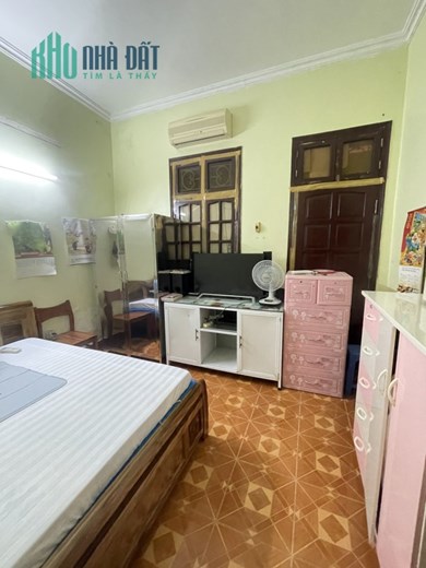 Bán nhà Phố Giảng Võ, 7 tầng, mặt Tiền 5m, 10m ra mặt phố, giá 5,2 tỷ