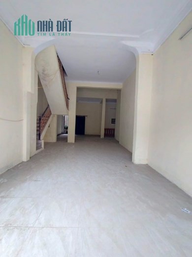 Bán nhà mặt phố Phạm Văn Đồng kinh doanh, 100m2 rộng rãi, rẻ nhất phố,22 tỷ