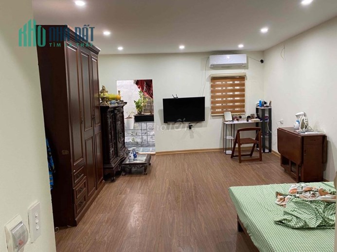 4 tầng, giá chỉ hơn 1tỷ. Có ngay nhà ở Đống Đa.