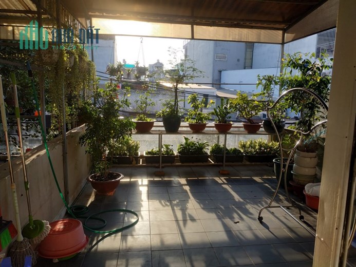 Bán nhà mặt tiền kinh doanh Tây Sơn, Tân Phú, 77m2, 2 lầu, 3PN, Giá 6,9 tỷ
