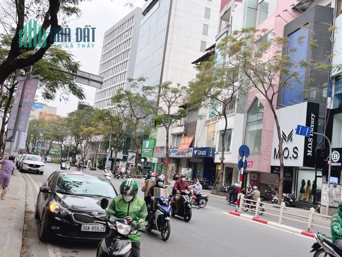 CHÍNH CHỦ BÁN GẤP TOÀ CCMN, CHDV, NHÀ TRỌ PHỐ CHÍNH KINH GẦN ROYAL CITY, 140M2 CHÀO 26 TỶ