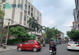 Bán gấp nhà mặt tiền Nguyễn Trọng Tuyển, kinh doanh siêu đẹp, phường 15, quận Phú Nhuận