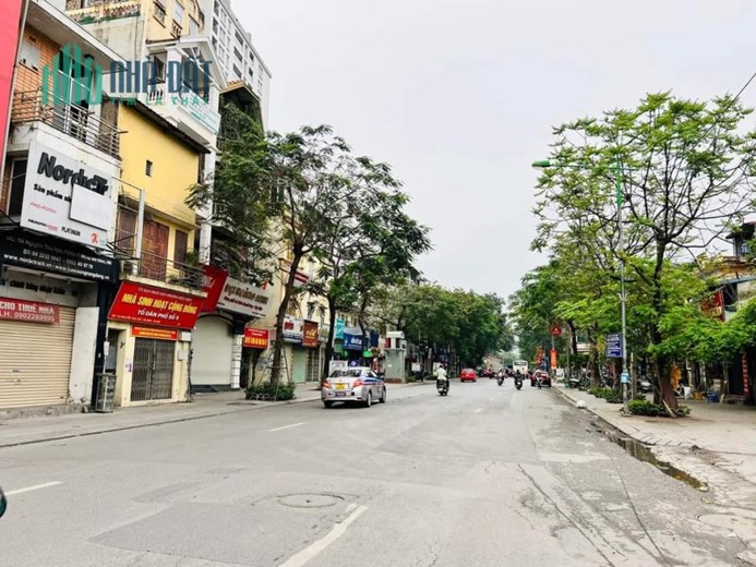 MẶT PHỐ BA ĐÌNH, CỬA NGÕ THỦ ĐÔ, KINH DOANH VÔ CÙNG SẦM UẤT, 120M, MT 5M, NHỈNH 40 TỶ, 0937651883.