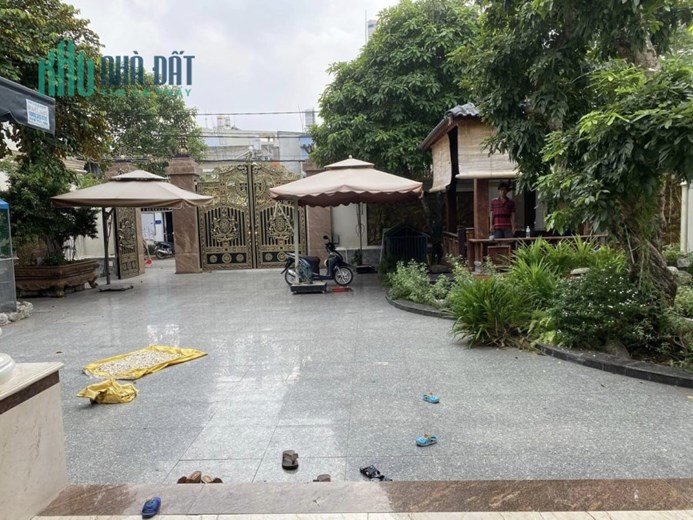 Giảm sâu, Biệt thự mặt tiền khu Tân Thới Hiệp - diện tích lớn - full thổ cư - sân vườn - Hướng Đông