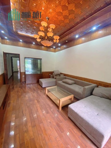 Bán nhà mặt phố Xà Đàn 2, phân lô, ô tô tránh, kinh doanh , 5 tầng, MT 4,5m, 110m2, 21 tỷ