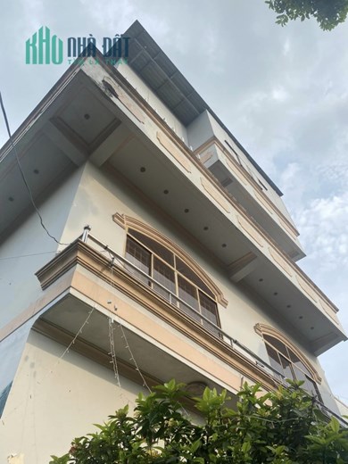 Giảm mạnh, bán nhà mặt tiền khu Hiệp Thành, ra Nguyễn Ảnh Thủ, Quận 12