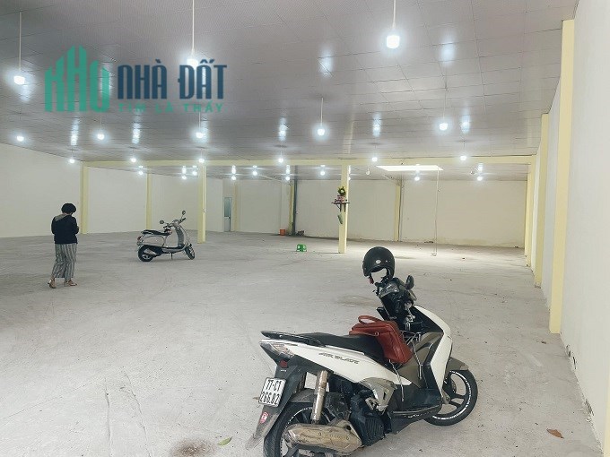 Bán nhà MT KD hạ chào 14 tỷ, Trịnh Đình Trọng, Hòa Thạnh, Tân Phú, 420m2, ngang 19m.