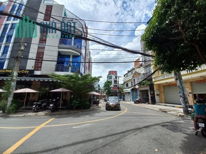 Bán nhà MT KD hạ chào 14 tỷ, Trịnh Đình Trọng, Hòa Thạnh, Tân Phú, 420m2, ngang 19m.