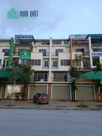 Bán nhà sổ đỏ xây 5 tầng mặt đường đôi CSEDP gần ngã tư Võ Nguyên Giáp - Quảng Thành- Thanh Hoá