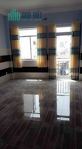 Bán nhà Rẻ Đẹp cách mặt tiền 25m Tôn Đản Q4 -Ngang 3.7x8.5m- nở hậu - 5 tấm
có 3 tỷ hơn- thuê trên