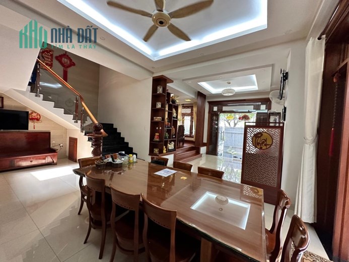 Biệt thự mặt tiền siêu VIP An Phú An Khánh, Quận 2, ngay chi cục thuế Thành phố