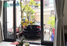 Bán nhà Mặt Phố 3 tầng Đường Xe Tải thông Bình Trưng Đông, Quận 2