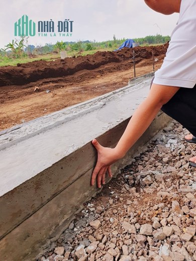 Bán gấp đất thổ cư ngã tư Dầu Giây chỉ với 420 triệu, công chứng,giao đất xây dựng ngay