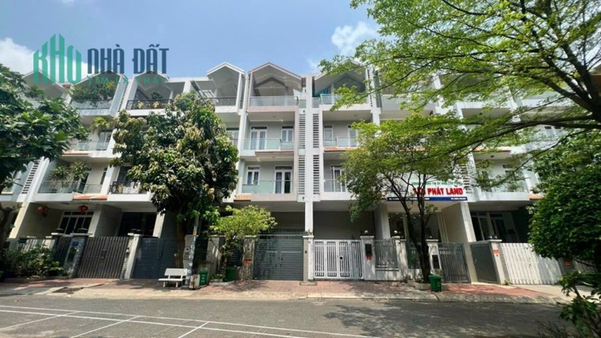 Bán nhà phố KĐT Him Lam Kênh Tẻ, Nguyễn Thị Thập, p Tân Hưng, Quận 7 DT: 5X20m Giá: 21.5 Tỷ