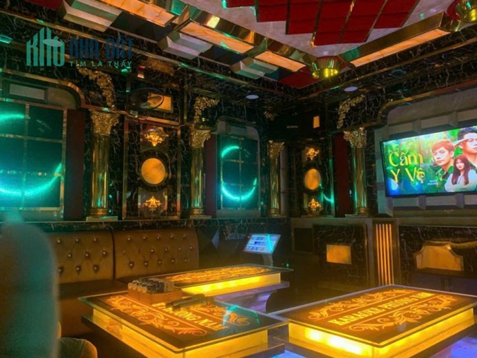 Bán nhà hàng karaoke Phương Nam Ngô Quang Thắm, Nhà Bè. DT: 21x55m. 1.100m²  Giá 29.9 Tỷ