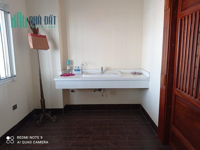 Bán nhà 90m2 Mặt phố Yên Phụ, Tây Hồ Kinh doanh Gara Ô Tô Tránh 11.9 Tỷ
