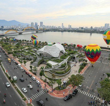 Bán nhà 3T lô góc 120m2 trung tâm Hòa cường, Hải châu. tặng mặt bằng kinh doanh Cà phê đẹp