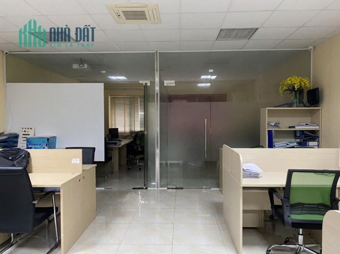 Cho thuê văn phòng 100m2, 250m2, 300m2 tòa 101 Láng Hạ, miễn phí ngoài giờ, giá rẻ nhất quận Đống Đa