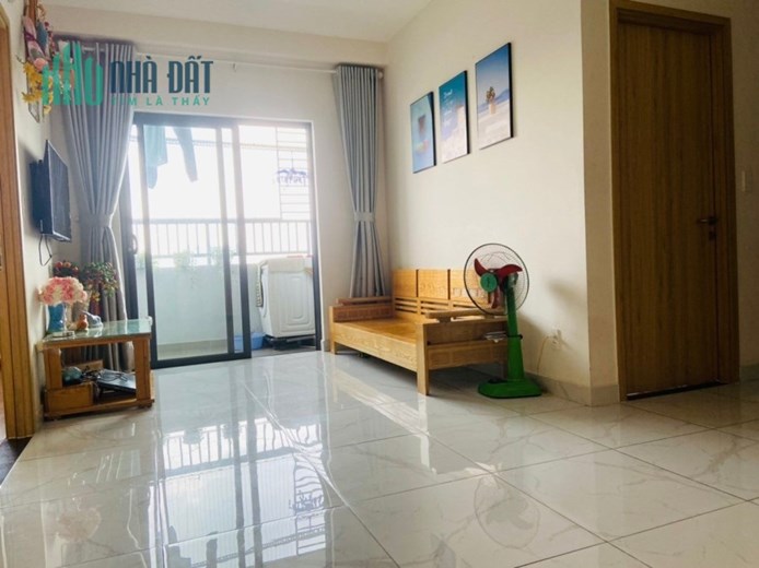 Căn hộ lầu 8, hướng Đông Nam kề chợ đầu mối TĐ