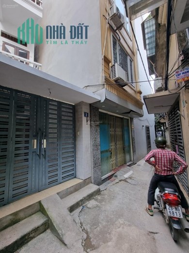 bán nhà ngõ 327 Trần Đại Nghĩa, căn góc hai mặt ngõ, 30m x 5t - 4,5 tỷ