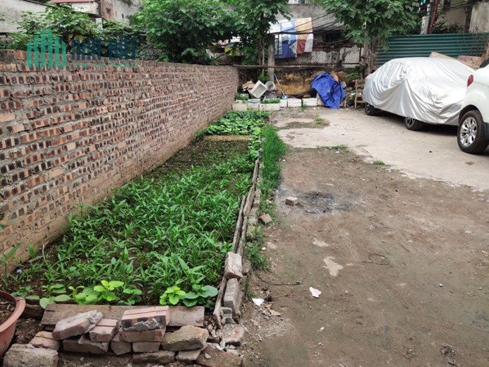 BÁN ĐẤT QUẬN BẮC TỪ LIÊM !! MẶT NGÕ ĐÔNG NGẠC  !!!  !! VỊ TRÍ TUYỆT ĐỈNH - 72 m2,-  MT 5,5m - , Gía