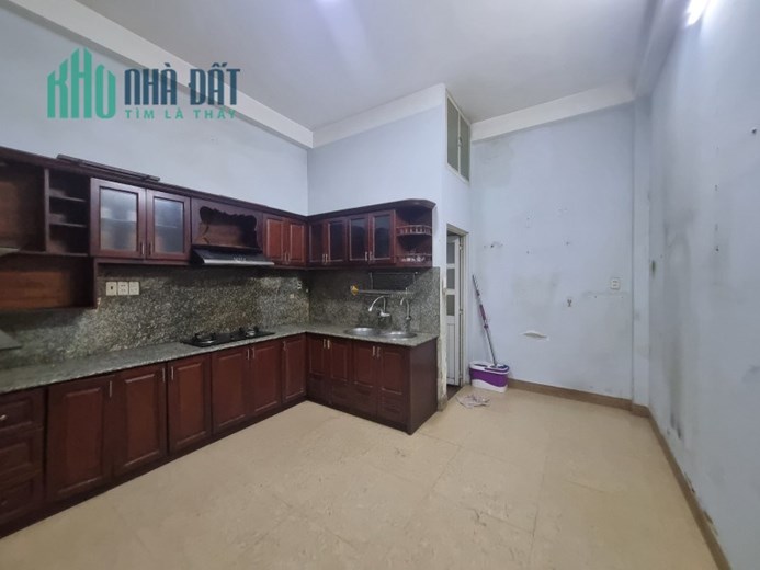 CHÍNH CHỦ GỬI BÁN NHÀ ĐƯỜNG ĐỘC LẬP, TÂN PHÚ 4 TẦNG, 42m2 Ô TÔ VÀO NHÀ