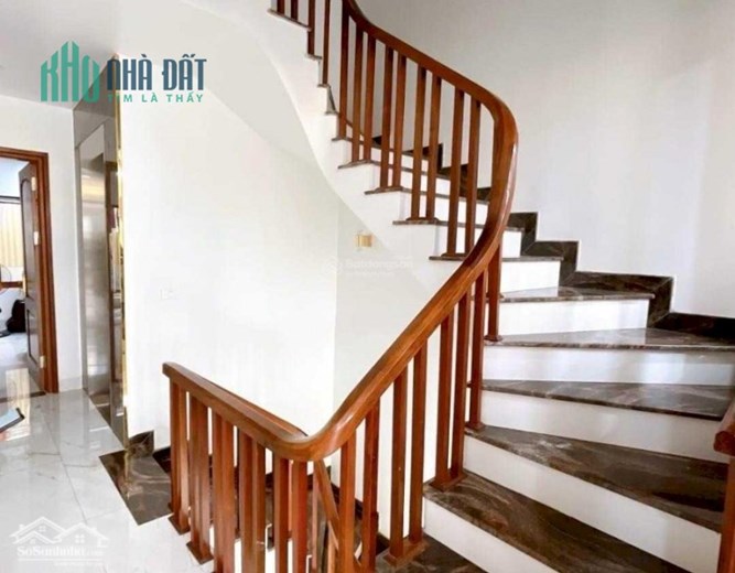 Bán Nhà Phân Lô Đầm Trấu 65m x5 t - 12,8 tỷ