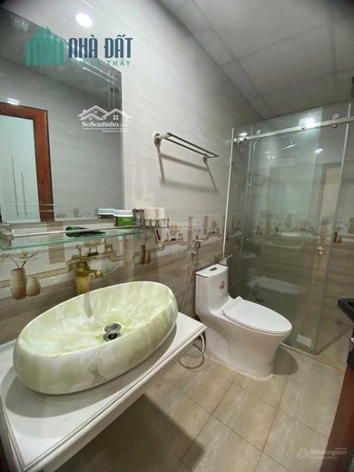 Bán Nhà Phân Lô Đầm Trấu 65m x5 t - 12,8 tỷ