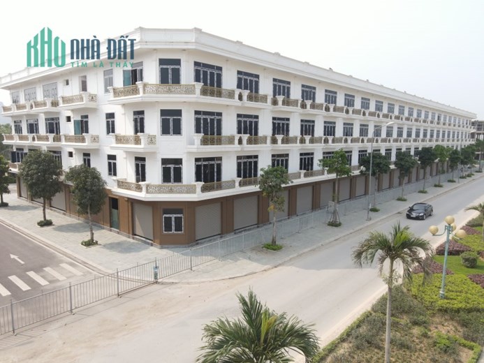 3 TỶ, NHẬN NHÀ 4 TẦNG. GIẢM 220 TRIỆU ĐỒNG - LH: 0966 343 969
