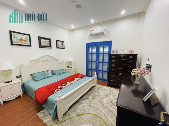 NHÀ ĐẸP SÀI ĐỒNG 53M2 5 TẦNG GẦN HỒ LÔ GÓC NGÕ THÔNG Ô TÔ ĐỖ CỬA 7.1 TỶ