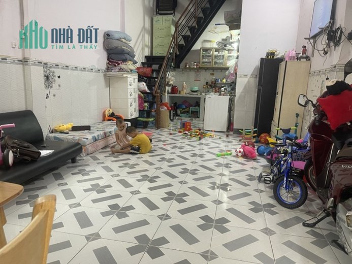 BÁN NHÀ ĐƯỜNG ÂU CƠ, TÂN PHÚ, 40m2 NGANG 4,2m CHỈ 2.85 TỶ