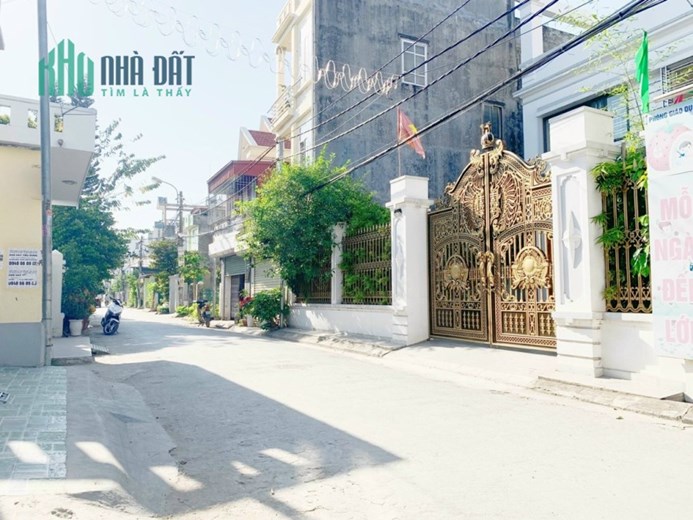 Bán nhà phố Trung Hành, mặt đường kinh doanh tốt, 52m 2 tầng GIÁ 3.15 tỉ ô.tô đỗ 24h