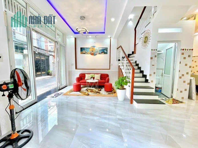 ⚡️✨️✨️✨️Hót hót
   Giảm giá sốc 300tr bán nhanh nhà ĐS1 - p16- gò vấp.
☘Giá: 4 tỷ 300 TL  cho khách