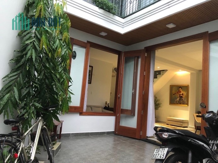 Biệt Thự Mini Ngay Trường Học Hoàng Hoa Thám Q.Bình Thạnh Ngang Khủng 10m Nhỉnh 9 Tỷ TL