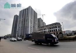 202m2 đất mặt phố kinh doanh cực tốt tại Trâu Quỳ, Gia Lâm. Mt 12m, đường 15m. Lh 0398381708