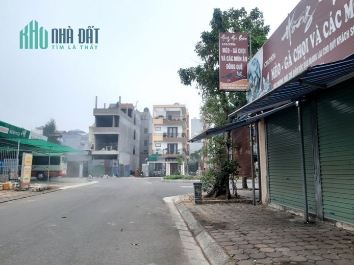 200m2 đất mặt phố kinh doanh cực tốt tại Trâu Quỳ, Gia Lâm. Mt 12m, đường 15m. Lh 0936000458