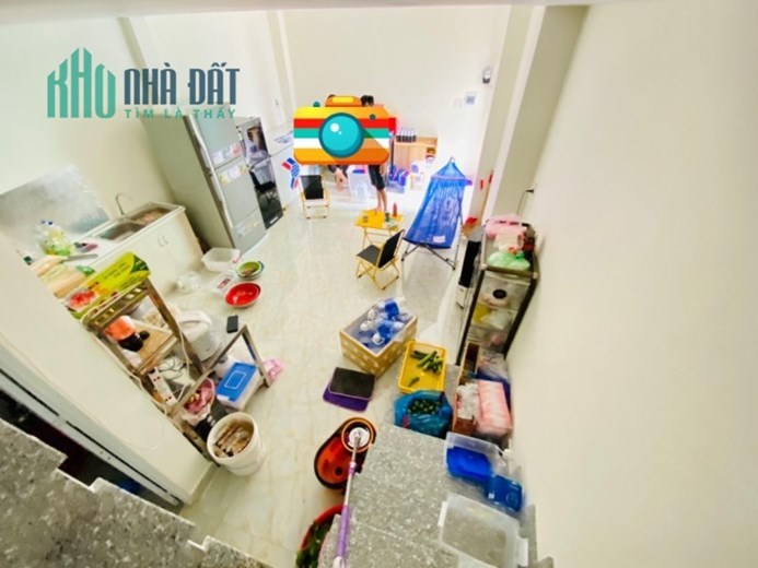 BÁN NHÀ GẦN TRƯỜNG THCS PHAN BỘI CHÂU, TÂN PHÚ, 63m2 NGANG 4,2m KHU KINH DOANH
