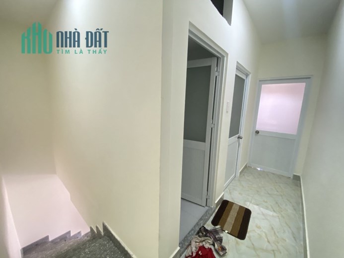 BÁN NHÀ GẦN TRƯỜNG THCS PHAN BỘI CHÂU, TÂN PHÚ, 63m2 NGANG 4,2m KHU KINH DOANH