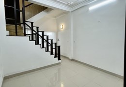 Hạ giá – Đại hạ giá – Thanh Đàm  Hoàng Mai 35 M2 X 5T – Sổ đẹp _ Gía 2,7 tỷ