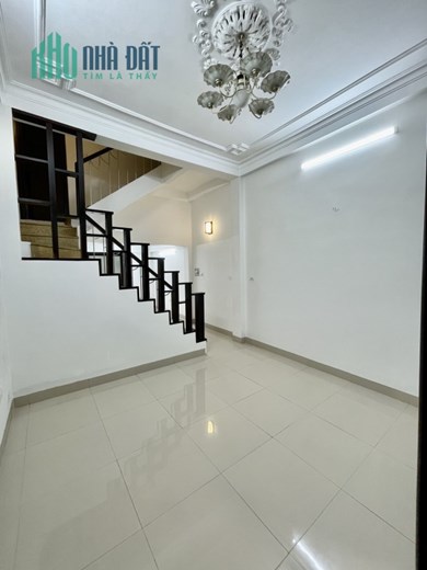 Hạ giá – Đại hạ giá – Thanh Đàm  Hoàng Mai 35 M2 X 5T – Sổ đẹp _ Gía 2,7 tỷ