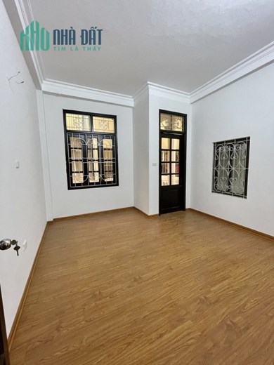 Hạ giá – Đại hạ giá – Thanh Đàm  Hoàng Mai 35 M2 X 5T – Sổ đẹp _ Gía 2,7 tỷ