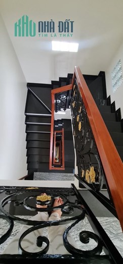 Bán nhà Mặt tiền đường Tân Hương, - Tân Sơn Nhì, DT: 4.3x27m, 5 Tầng - 8PN, giá 20.8 tỷ.