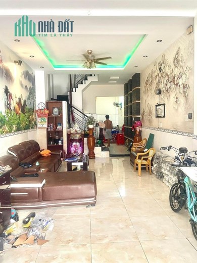 Bán nhà mặt tiền kinh doanh đường số 4, bhha, 3 tầng, 64m2 chỉ 6.8 tỷ, ngay ngã tư 4 xã