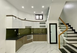 Bán nhà phố Miếu Hai Xã, diện tích 40m x 4 tầng mới tinh, ngõ  nông, GIÁ 2.68 tỉ