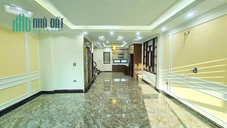 Tòa Nhà mới  Cầu Giấy 60mx8 tầng-Thang Máy-Gara ô tô-2 thoáng-Nhà mới-kinh doanh-dân trí cao-giao