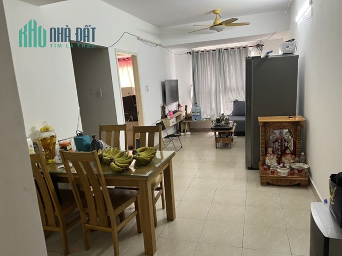 Kẹt tiền bán lỗ căn góc 2PN Ehome 3