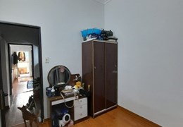 Bán nhà TT Bùi Ngọc Dương, Nhà Tầng 2,3 Dt 70m, giá hơn 1 tỷ