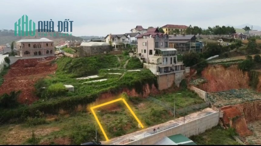 Cần bán nền biệt thự tại Măng Lin, P.07, Tp Đà lạt.Lâm Đồng