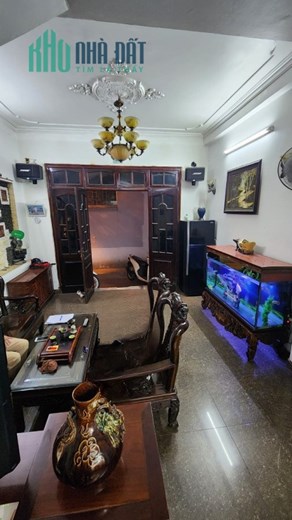 Bán nhà đường Hoàng Mai 56m2, 5 tầng, giá 5.5 tỷ,KD, ô tô qua nhà, sổ đỏ chính chủ nở hậu